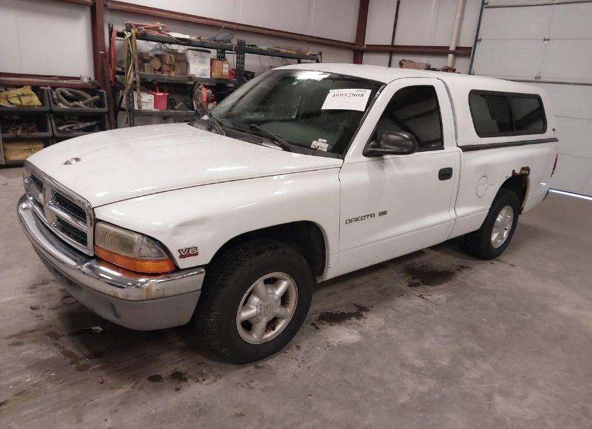 Photo 2 of 2000 Dodge Dakota SLT/SPORT (VIN 1B7FL26X7YS739853)