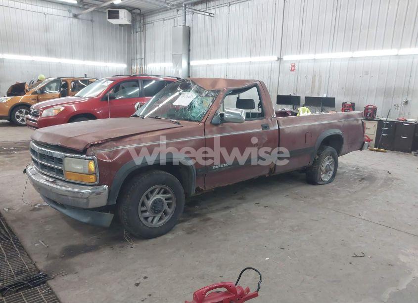 Photo 2 of 1992 Dodge Dakota (VIN 1B7FL26Y7NS625758)