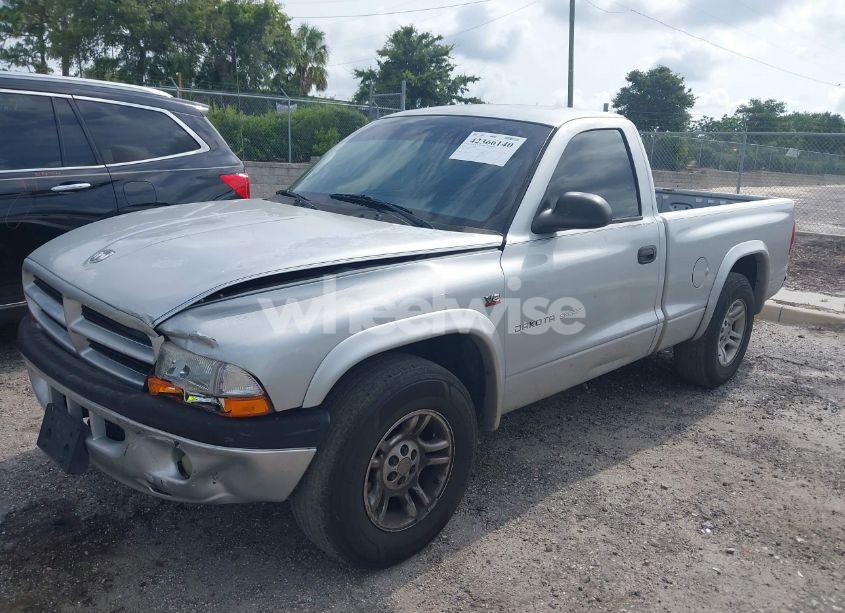 Photo 2 of 2002 Dodge Dakota SPORT (VIN 1B7FL36NX2S522194)