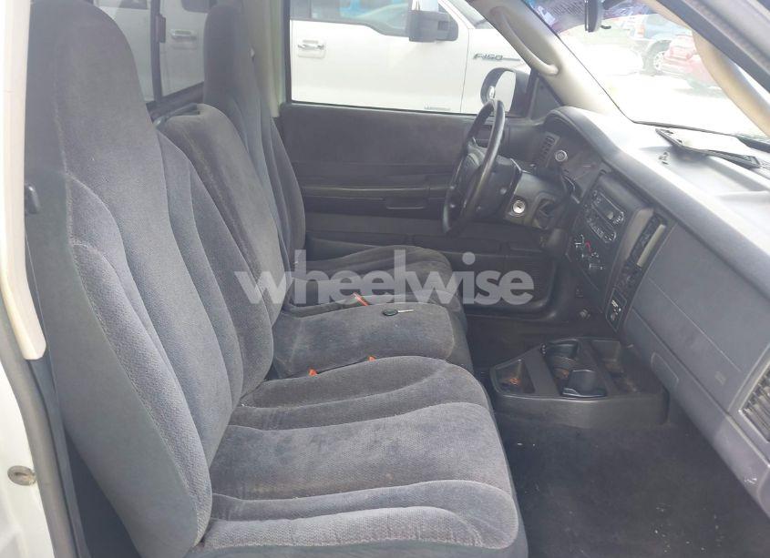 Photo 5 of 2002 Dodge Dakota SPORT (VIN 1B7FL36NX2S522194)