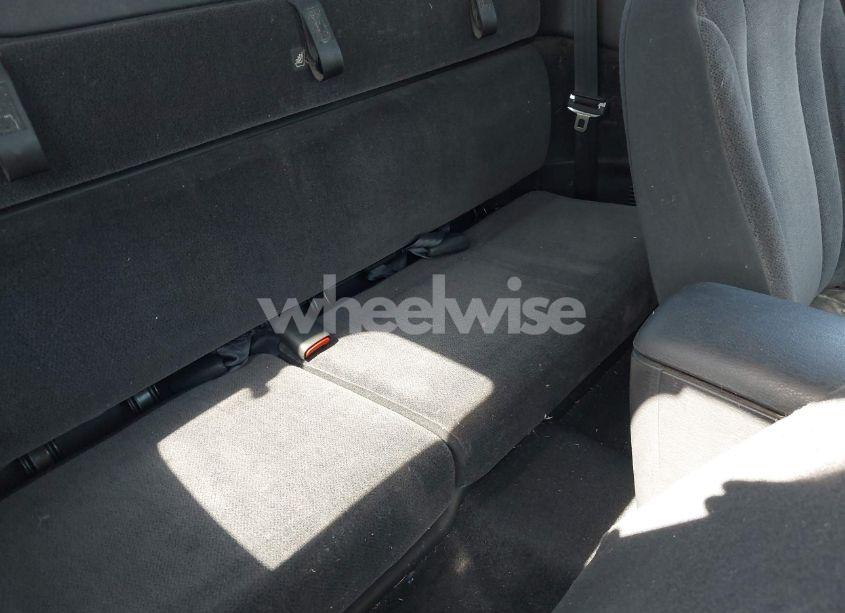 Photo 8 of 2001 Dodge Dakota SLT/SPORT (VIN 1B7GG22N31S223265)