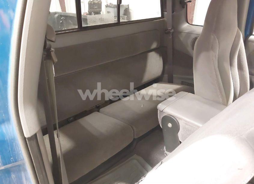 Photo 8 of 2000 Dodge Dakota SLT/SPORT (VIN 1B7GG22N3YS639309)