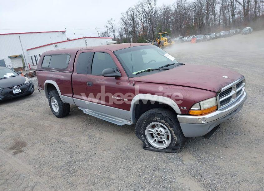 2000 Dodge Dakota SLT/SPORT (VIN 1B7GG22N4YS709948) main photo