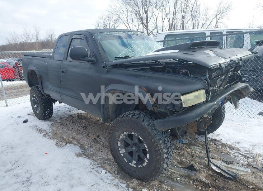 2000 Dodge Dakota SLT/SPORT (VIN 1B7GG22N5YS524596) main photo