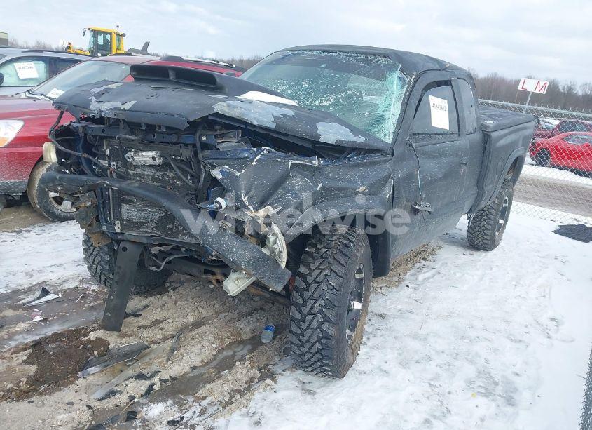 Photo 2 of 2000 Dodge Dakota SLT/SPORT (VIN 1B7GG22N5YS524596)