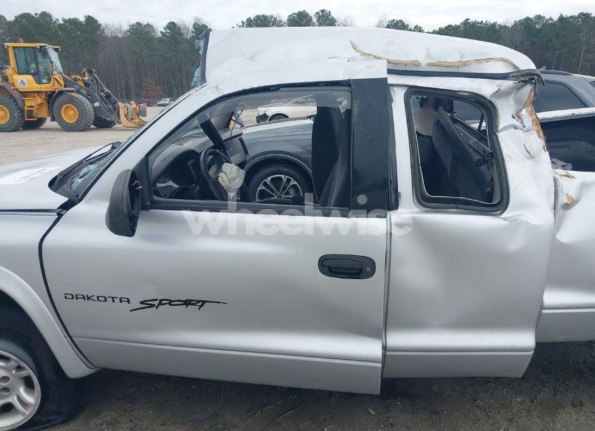 Photo 15 of 2001 Dodge Dakota SLT/SPORT (VIN 1B7GG22N61S260178)