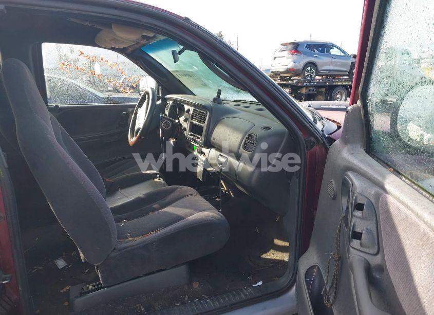 Photo 5 of 2000 Dodge Dakota SLT/SPORT (VIN 1B7GG22N7YS532909)