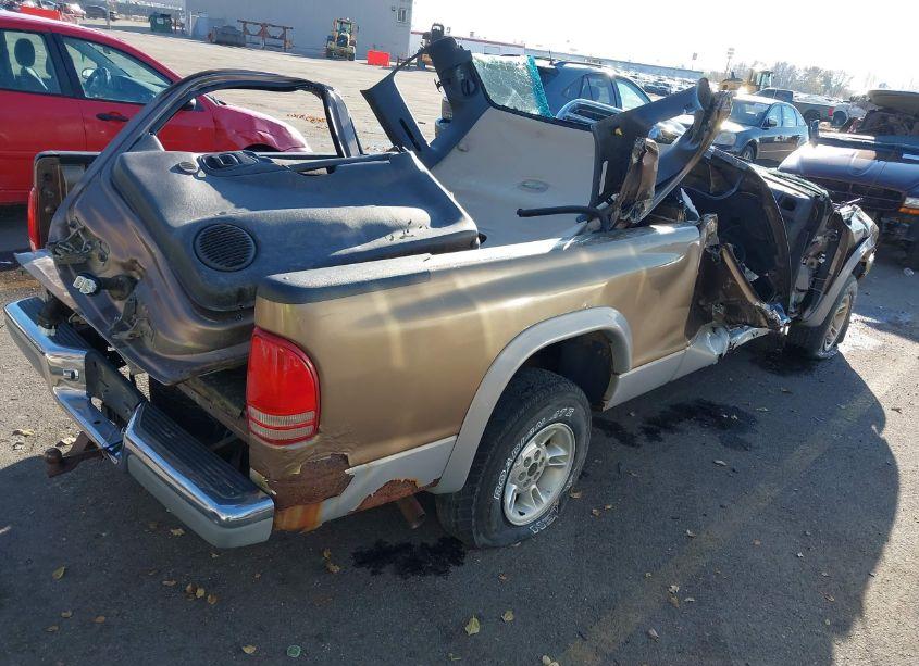 Photo 4 of 2000 Dodge Dakota SLT/SPORT (VIN 1B7GG22N7YS733631)