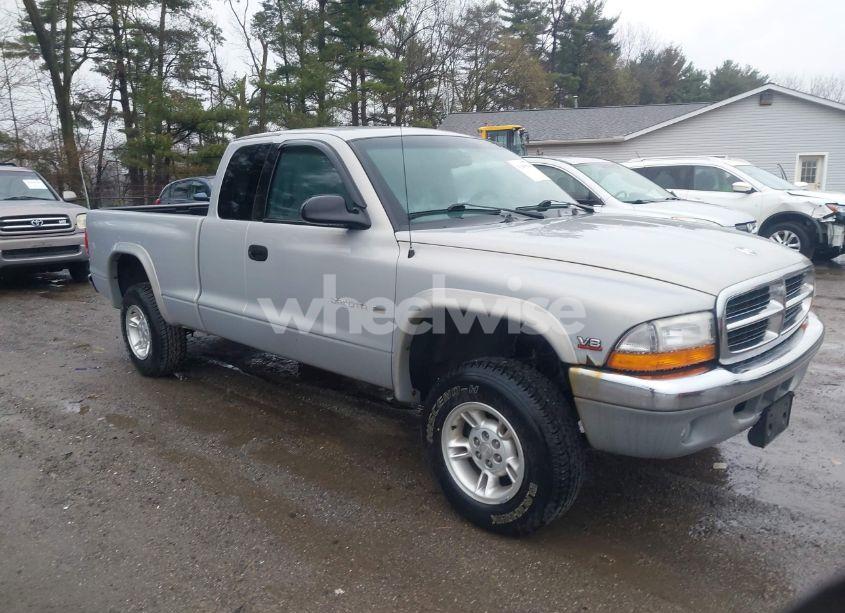 2000 Dodge Dakota SLT/SPORT (VIN 1B7GG22N9YS515836) main photo
