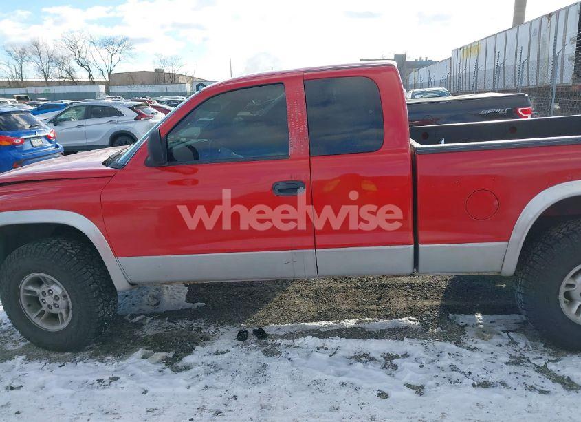 Photo 14 of 2000 Dodge Dakota SLT/SPORT (VIN 1B7GG22X5YS655335)