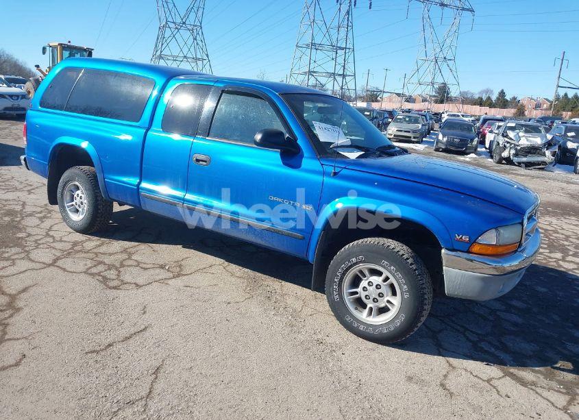 1999 Dodge Dakota SLT/SPORT (VIN 1B7GG22X7XS301900) main photo