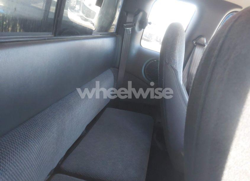 Photo 8 of 1999 Dodge Dakota SLT/SPORT (VIN 1B7GG22X7XS301900)