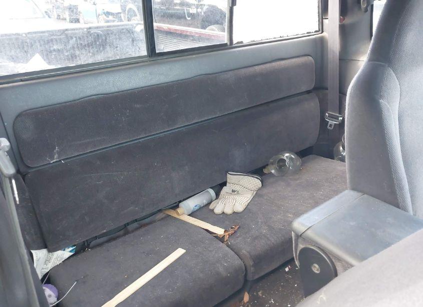 Photo 8 of 2000 Dodge Dakota SLT/SPORT (VIN 1B7GG22X7YS793913)