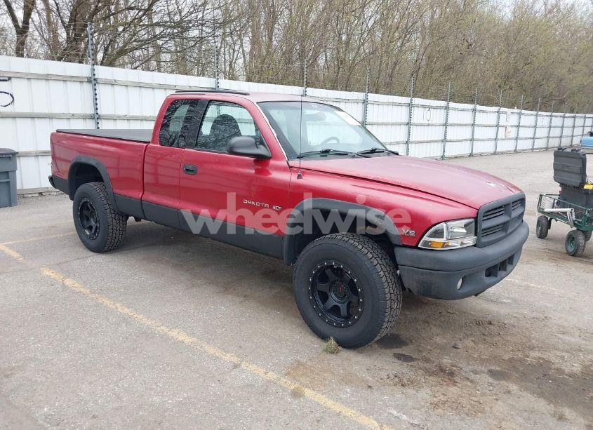 1999 Dodge Dakota SLT/SPORT (VIN 1B7GG22Y1XS260429) main photo