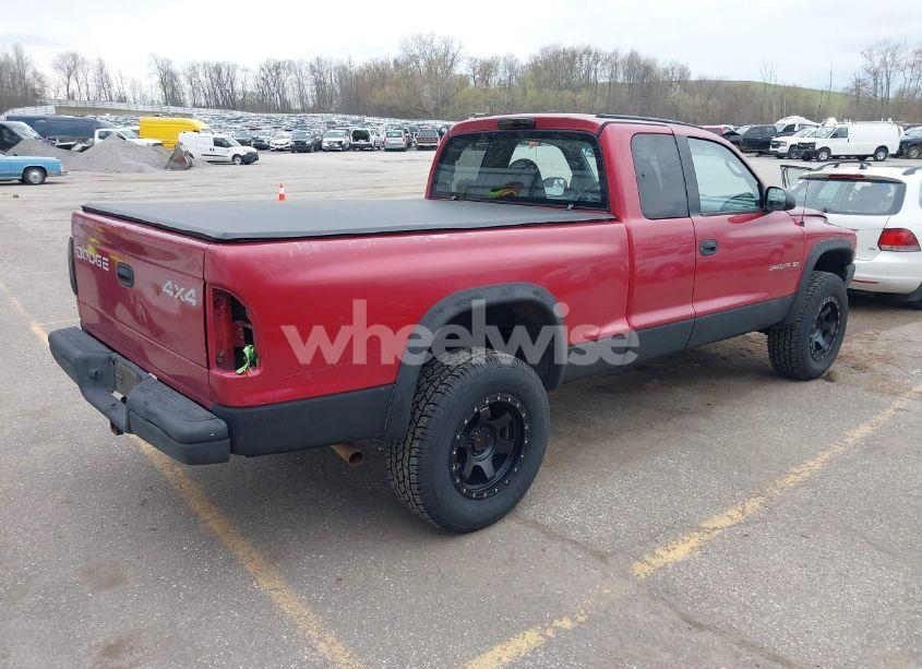 Photo 4 of 1999 Dodge Dakota SLT/SPORT (VIN 1B7GG22Y1XS260429)