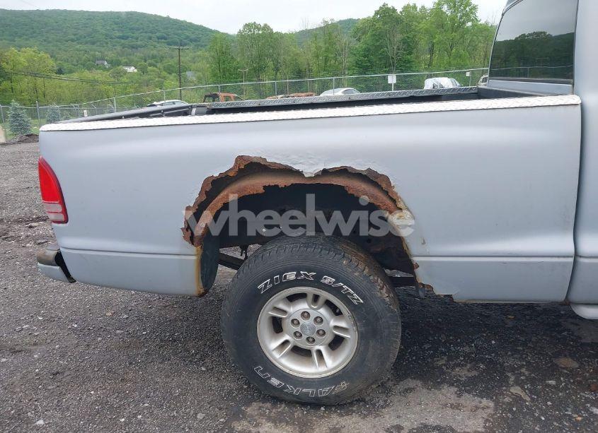 Photo 6 of 1999 Dodge Dakota SLT/SPORT (VIN 1B7GG22Y7XS235244)