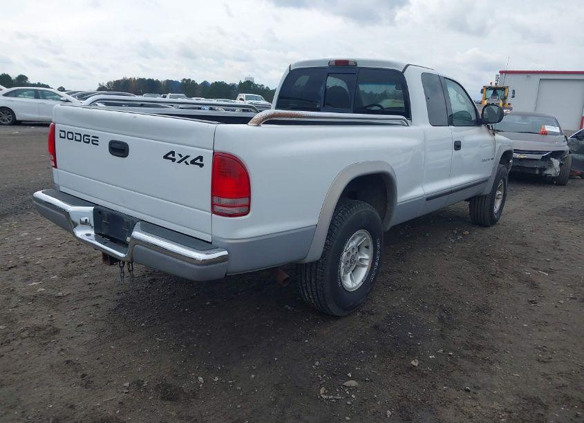 Photo 4 of 1999 Dodge Dakota SLT/SPORT (VIN 1B7GG22YXXS135896)