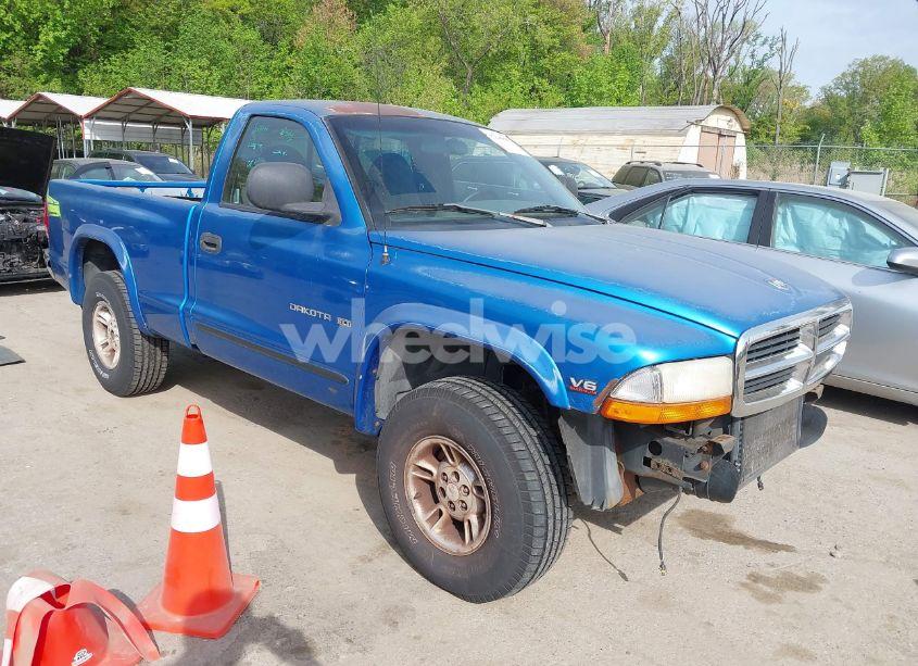 1999 Dodge Dakota SLT/SPORT (VIN 1B7GG26X3XS142920) main photo