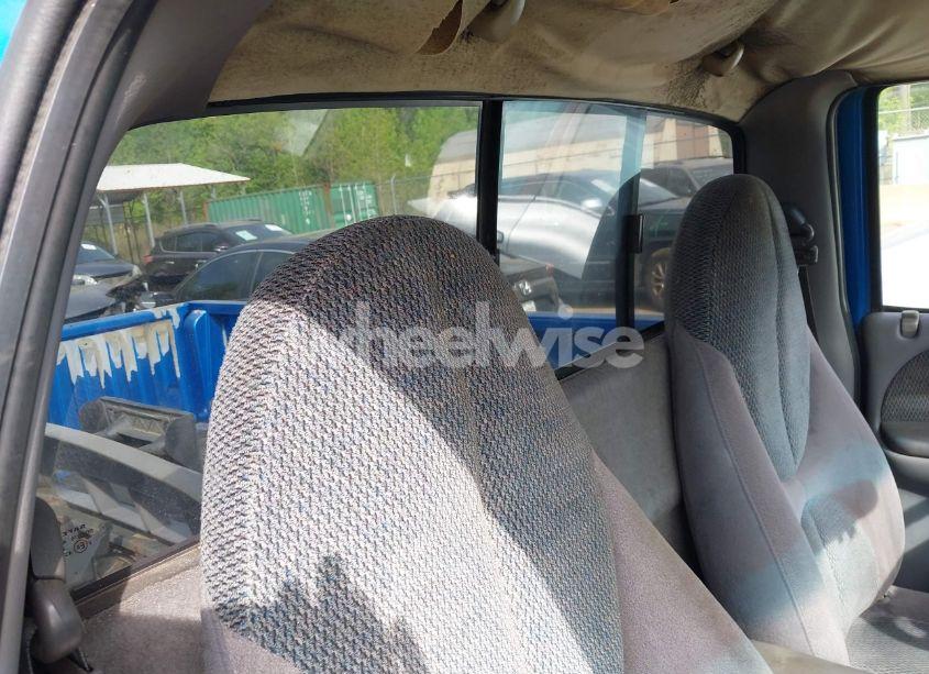 Photo 8 of 1999 Dodge Dakota SLT/SPORT (VIN 1B7GG26X3XS142920)