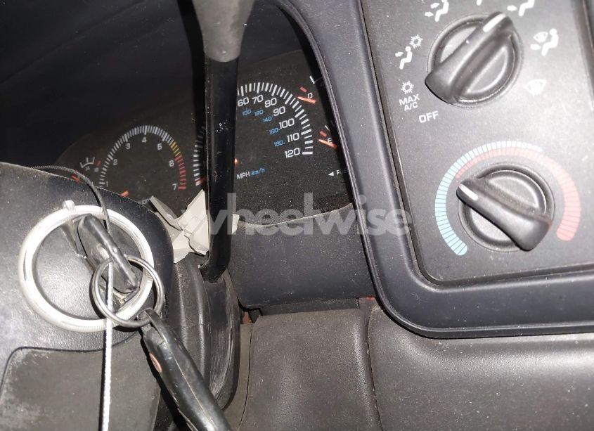 Photo 11 of 2000 Dodge Dakota SLT/SPORT (VIN 1B7GG2AN1YS608707)