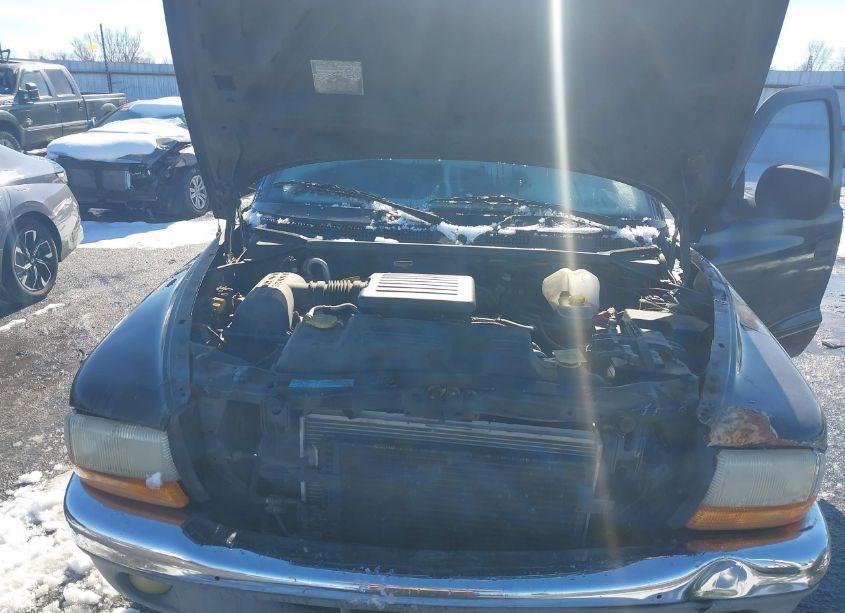 Photo 10 of 2000 Dodge Dakota SLT/SPORT (VIN 1B7GG2AN4YS710163)