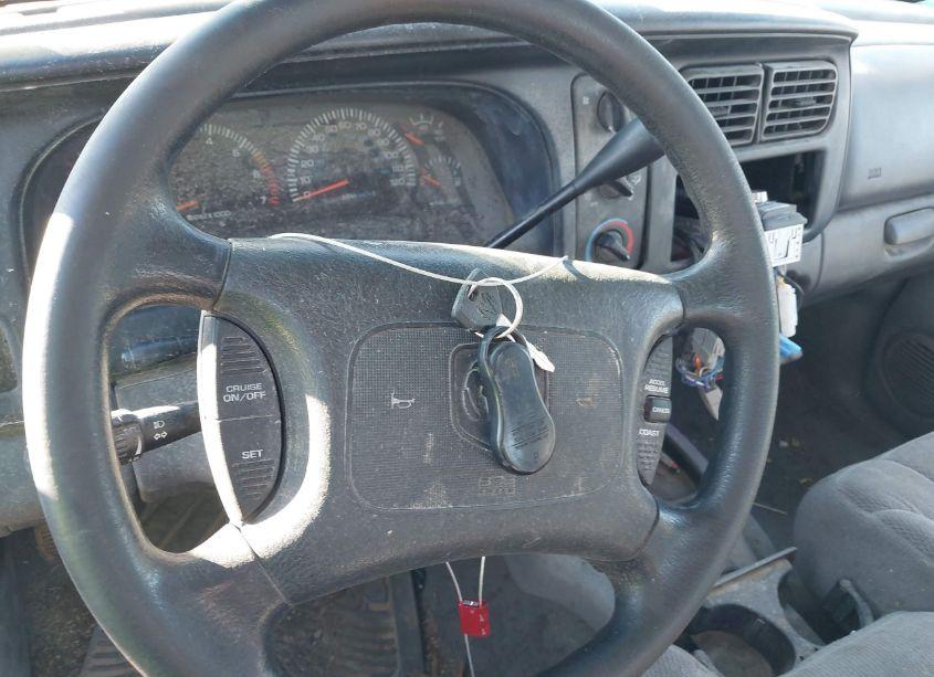 Photo 11 of 2000 Dodge Dakota SLT/SPORT (VIN 1B7GG2ANXYS701144)