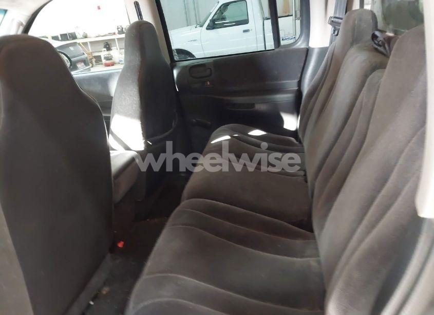 Photo 8 of 2001 Dodge Dakota SLT/SPORT (VIN 1B7GG2AX61S202929)