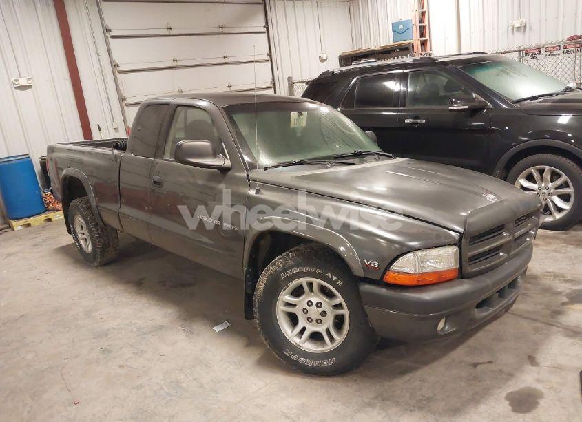 2002 Dodge Dakota SPORT (VIN 1B7GG32N32S509012) main photo