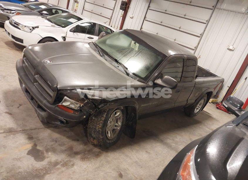 Photo 2 of 2002 Dodge Dakota SPORT (VIN 1B7GG32N32S509012)