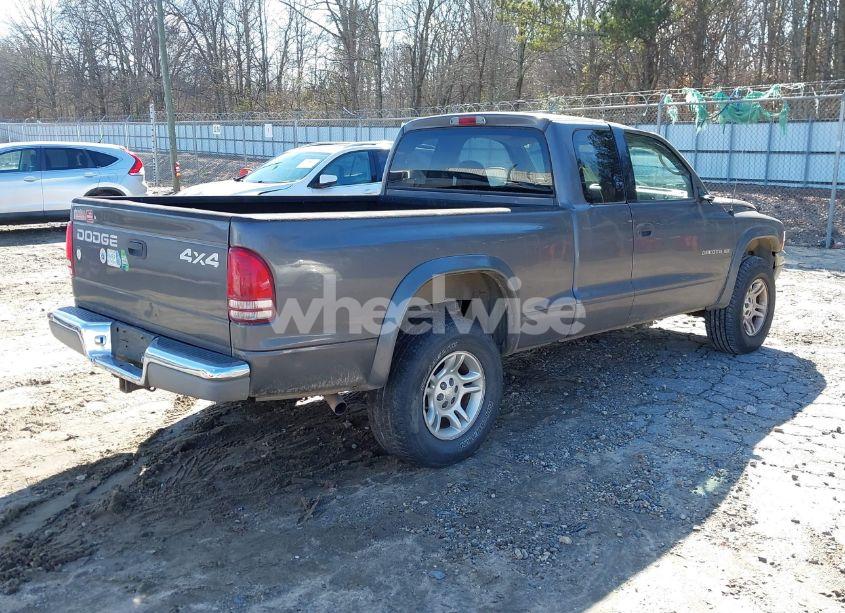 Photo 4 of 2002 Dodge Dakota SLT (VIN 1B7GG42N42S503869)