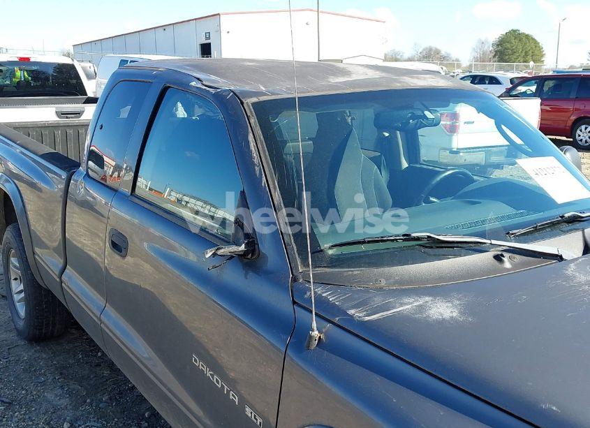 Photo 6 of 2002 Dodge Dakota SLT (VIN 1B7GG42N42S503869)