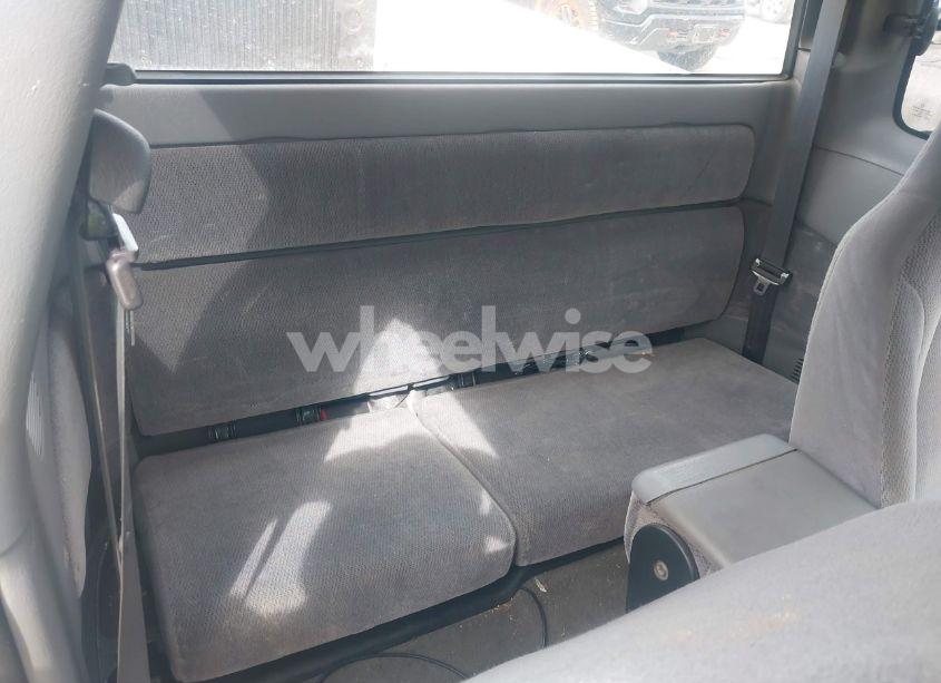 Photo 8 of 2000 Dodge Dakota SLT/SPORT (VIN 1B7GL22N3YS725411)