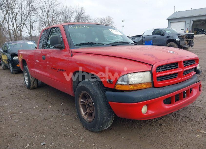 1999 Dodge Dakota SLT/SPORT (VIN 1B7GL22X0XS153293) main photo