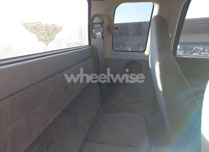 Photo 8 of 2001 Dodge Dakota SLT/SPORT (VIN 1B7GL22X11S337066)