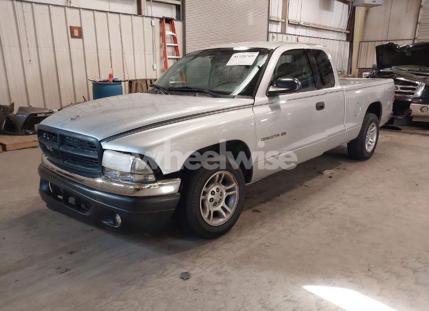 Photo 2 of 2001 Dodge Dakota SLT/SPORT (VIN 1B7GL22X21S114969)