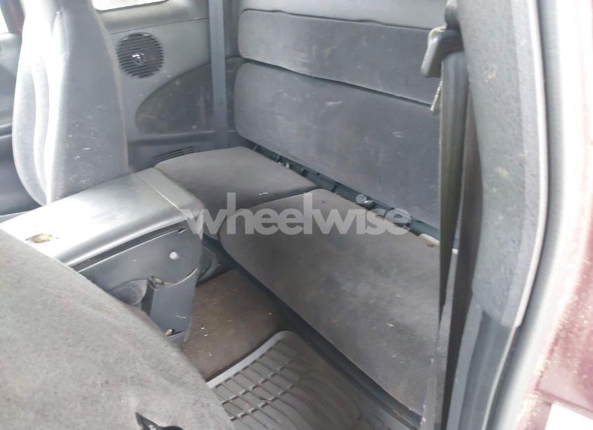 Photo 8 of 2000 Dodge Dakota SLT/SPORT (VIN 1B7GL22X2YS587779)