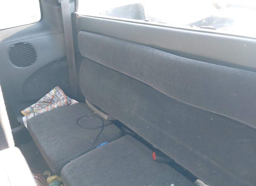 Photo 8 of 2000 Dodge Dakota SLT/SPORT (VIN 1B7GL22X3YS626489)