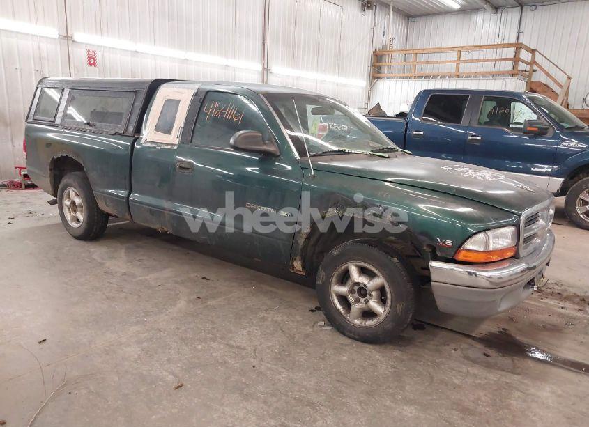 2000 Dodge Dakota SLT/SPORT (VIN 1B7GL22X4YS628395) main photo