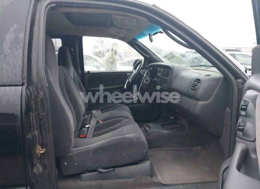 Photo 5 of 2000 Dodge Dakota SLT/SPORT (VIN 1B7GL22X6YS703226)