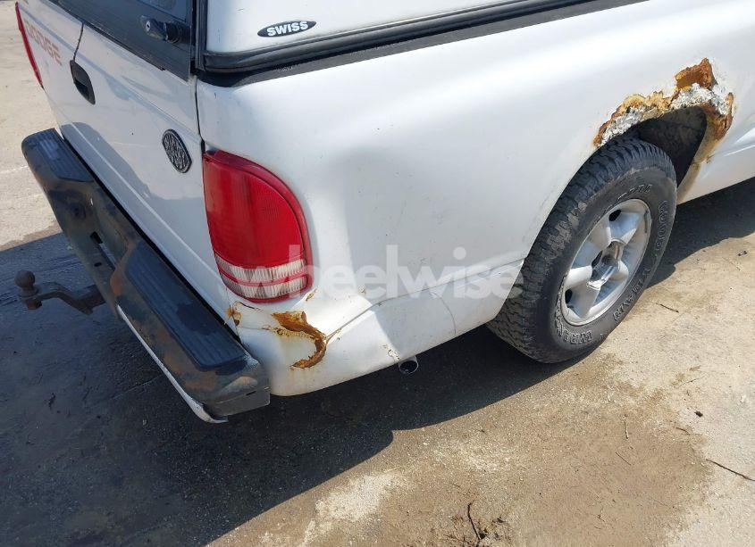 Photo 18 of 1998 Dodge Dakota SLT/SPORT (VIN 1B7GL22X7WS711607)