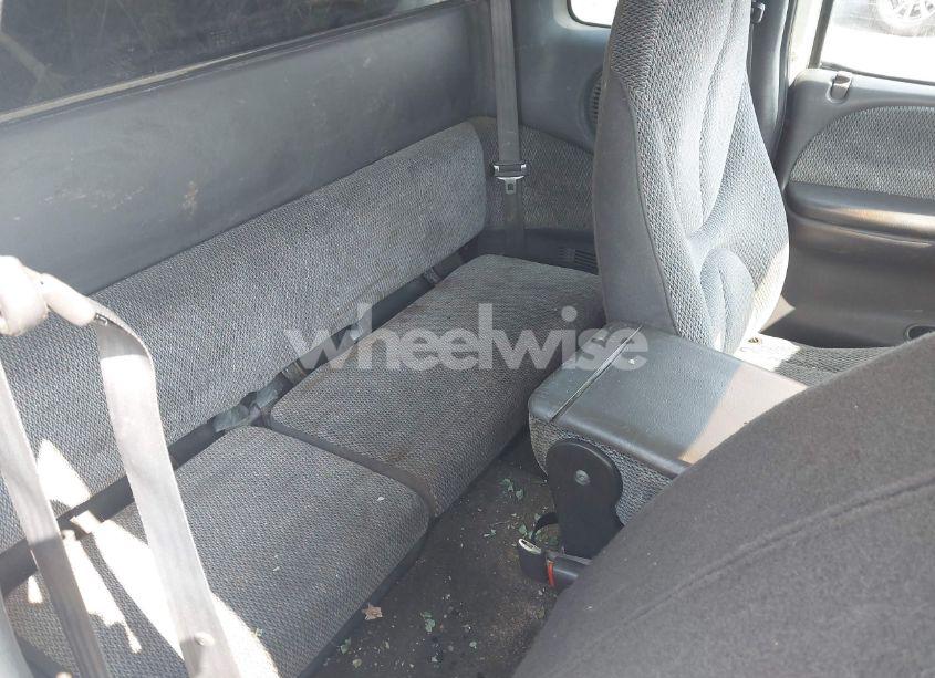 Photo 8 of 1998 Dodge Dakota SLT/SPORT (VIN 1B7GL22X7WS711607)