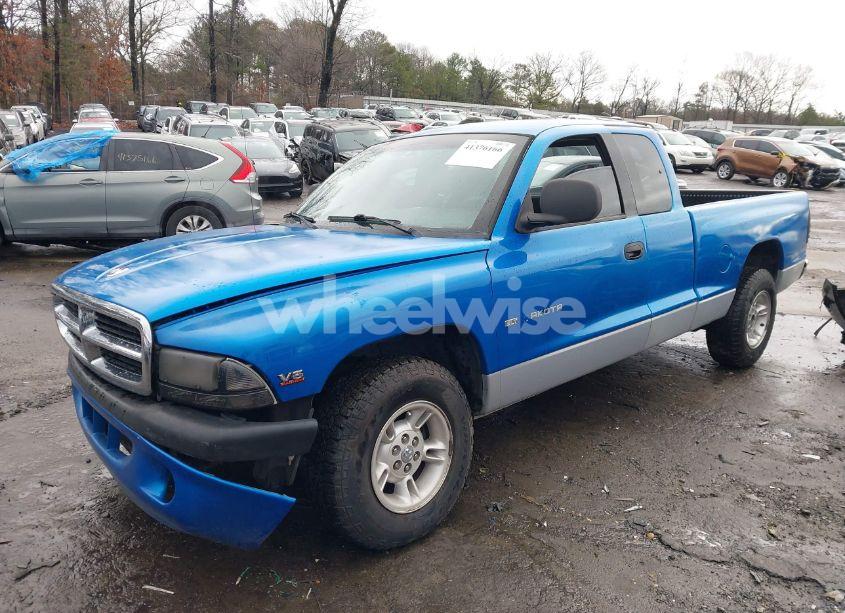 Photo 2 of 1999 Dodge Dakota SLT/SPORT (VIN 1B7GL22X7XS145935)