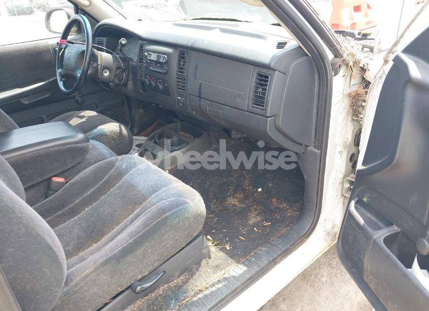 Photo 5 of 2001 Dodge Dakota SLT/SPORT (VIN 1B7GL22X81S104043)