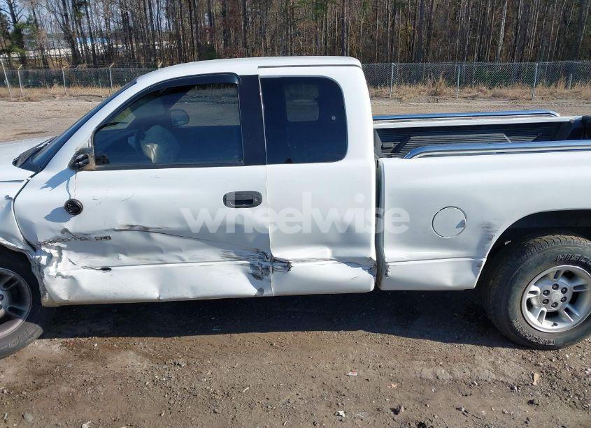 Photo 14 of 1999 Dodge Dakota SLT/SPORT (VIN 1B7GL22X8XS221677)
