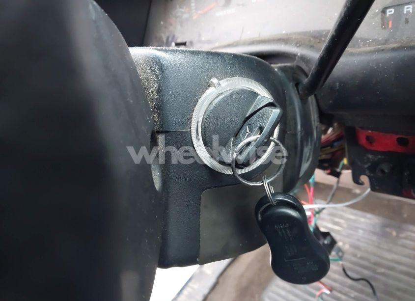 Photo 11 of 2000 Dodge Dakota SLT/SPORT (VIN 1B7GL22X8YS553040)