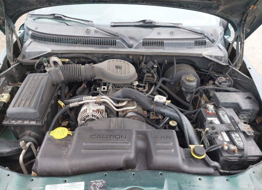 Photo 10 of 2000 Dodge Dakota SLT/SPORT (VIN 1B7GL22X8YS637441)