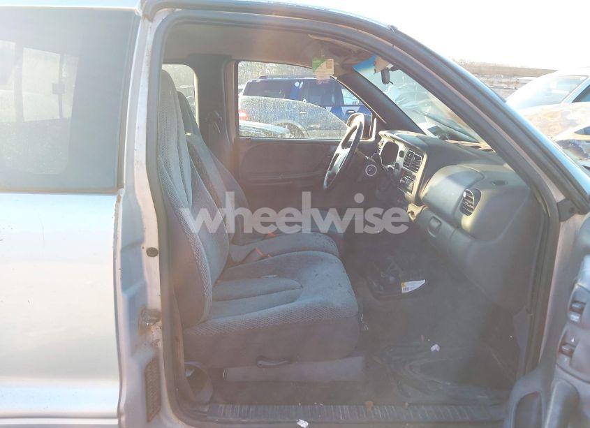 Photo 5 of 1998 Dodge Dakota SLT/SPORT (VIN 1B7GL22X9WS611539)