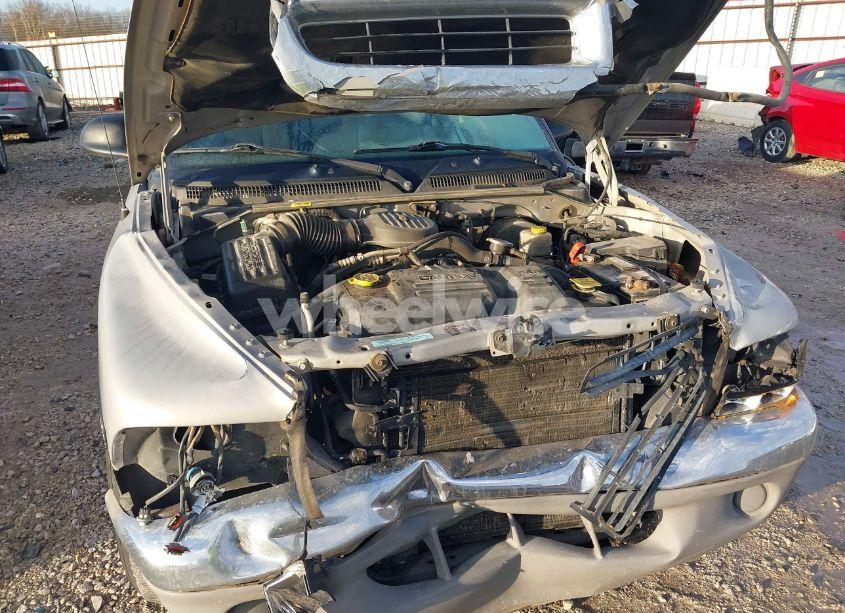 Photo 10 of 2000 Dodge Dakota SLT/SPORT (VIN 1B7GL22X9YS635150)