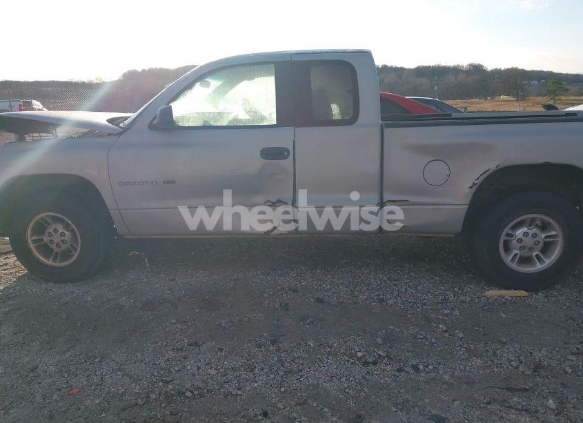 Photo 15 of 2000 Dodge Dakota SLT/SPORT (VIN 1B7GL22X9YS635150)