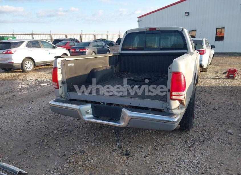 Photo 17 of 2000 Dodge Dakota SLT/SPORT (VIN 1B7GL22X9YS635150)